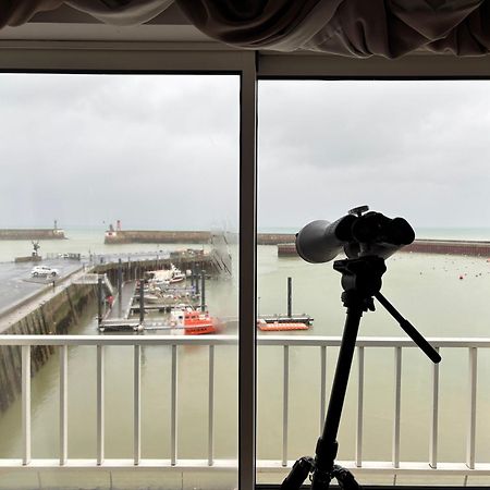 Cote Cottage Apt 3 Chambres Bien Equipee Vue Imprenable Sur Port Et Mer Etreham Exteriör bild