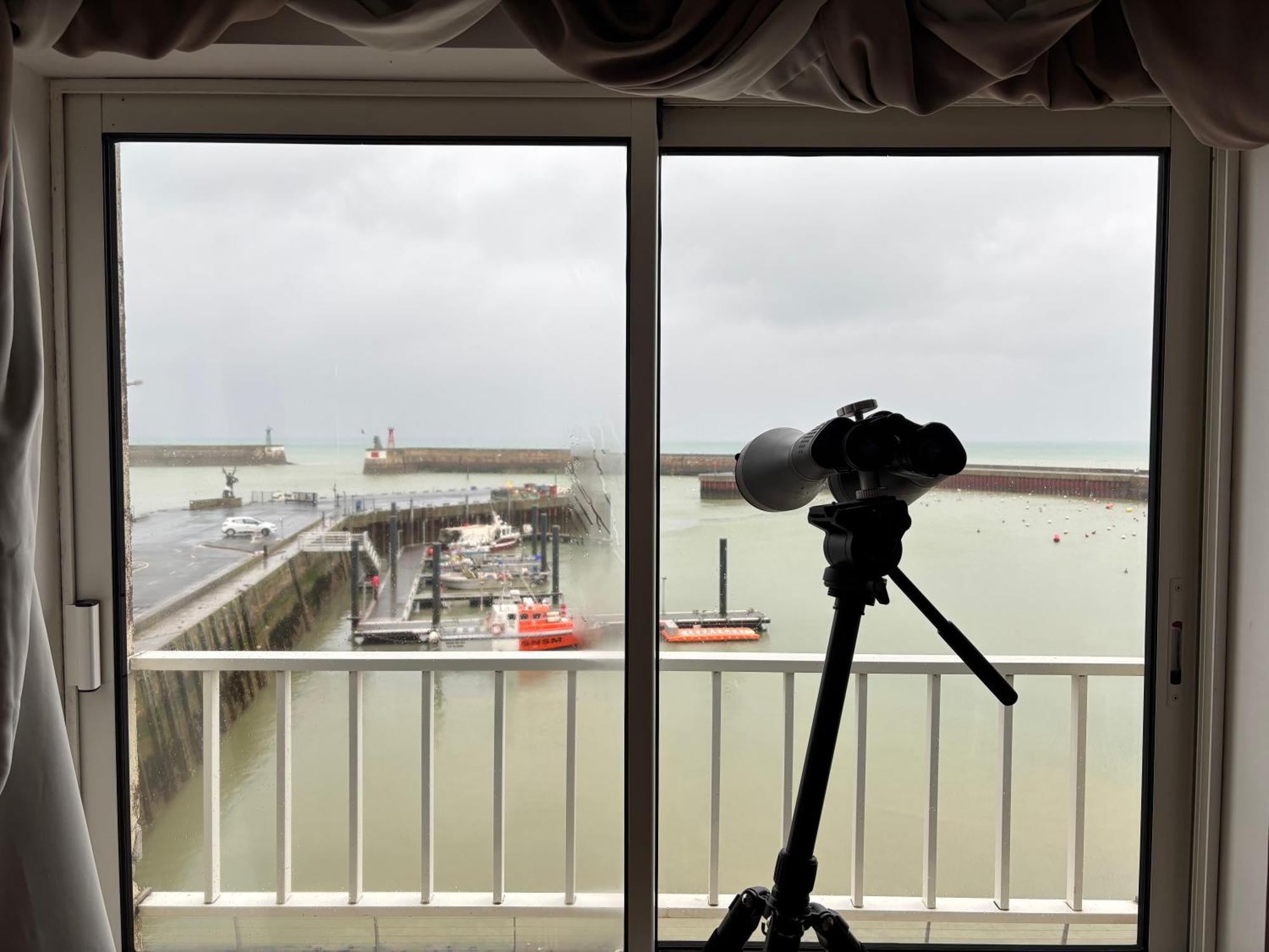 Cote Cottage Apt 3 Chambres Bien Equipee Vue Imprenable Sur Port Et Mer Etreham Exteriör bild