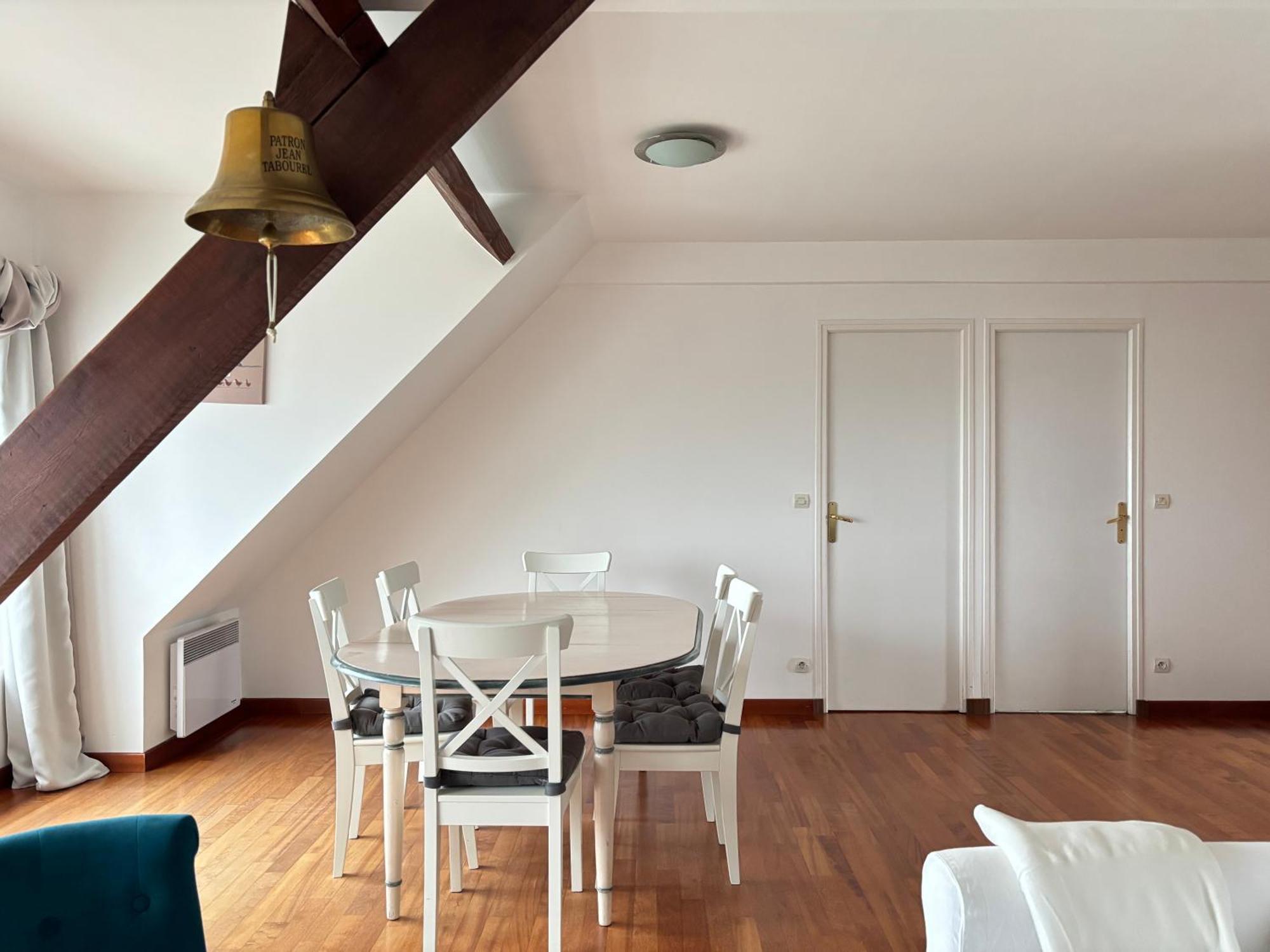 Cote Cottage Apt 3 Chambres Bien Equipee Vue Imprenable Sur Port Et Mer Etreham Exteriör bild